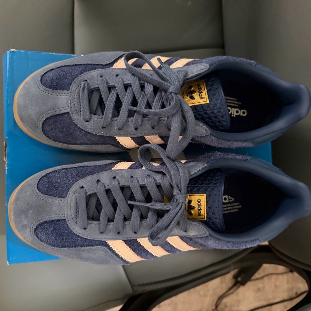 adidas Men's Navy Suede Sneakers with Cream Stripes